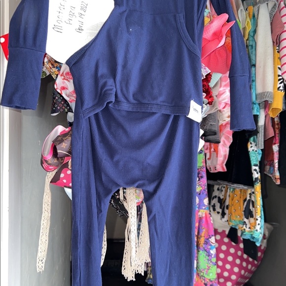 Ready set romper - Picture 3 of 3